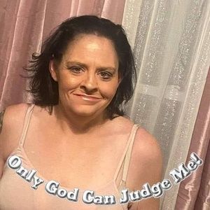 Meet your Posher, Cassandra